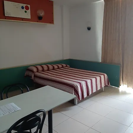 Lloret Sun Apartment *