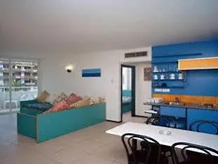 Lloret Sun * יורט דה מאר